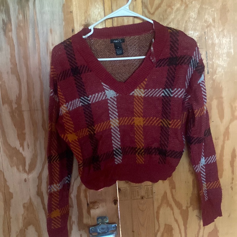 PERFECT PLAID SWEATER